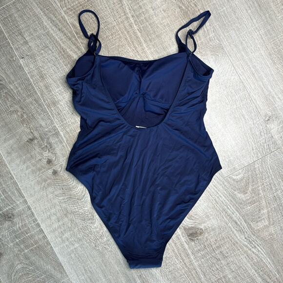 NWT ANDIE SWIM Women's Navy The Laguna One Piece Open Back Swimsuit - Picture 8 of 9